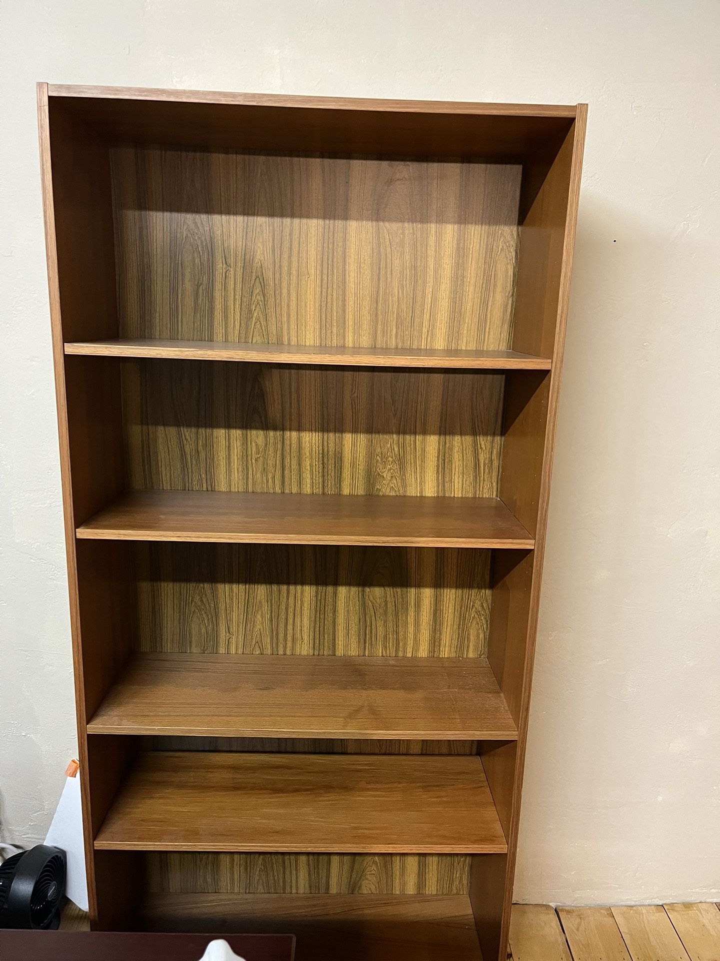 Book Shelf With 5 Shelves