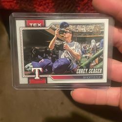 2026 Topps Series 1 Gold Mirror Variation Corey Seager Card