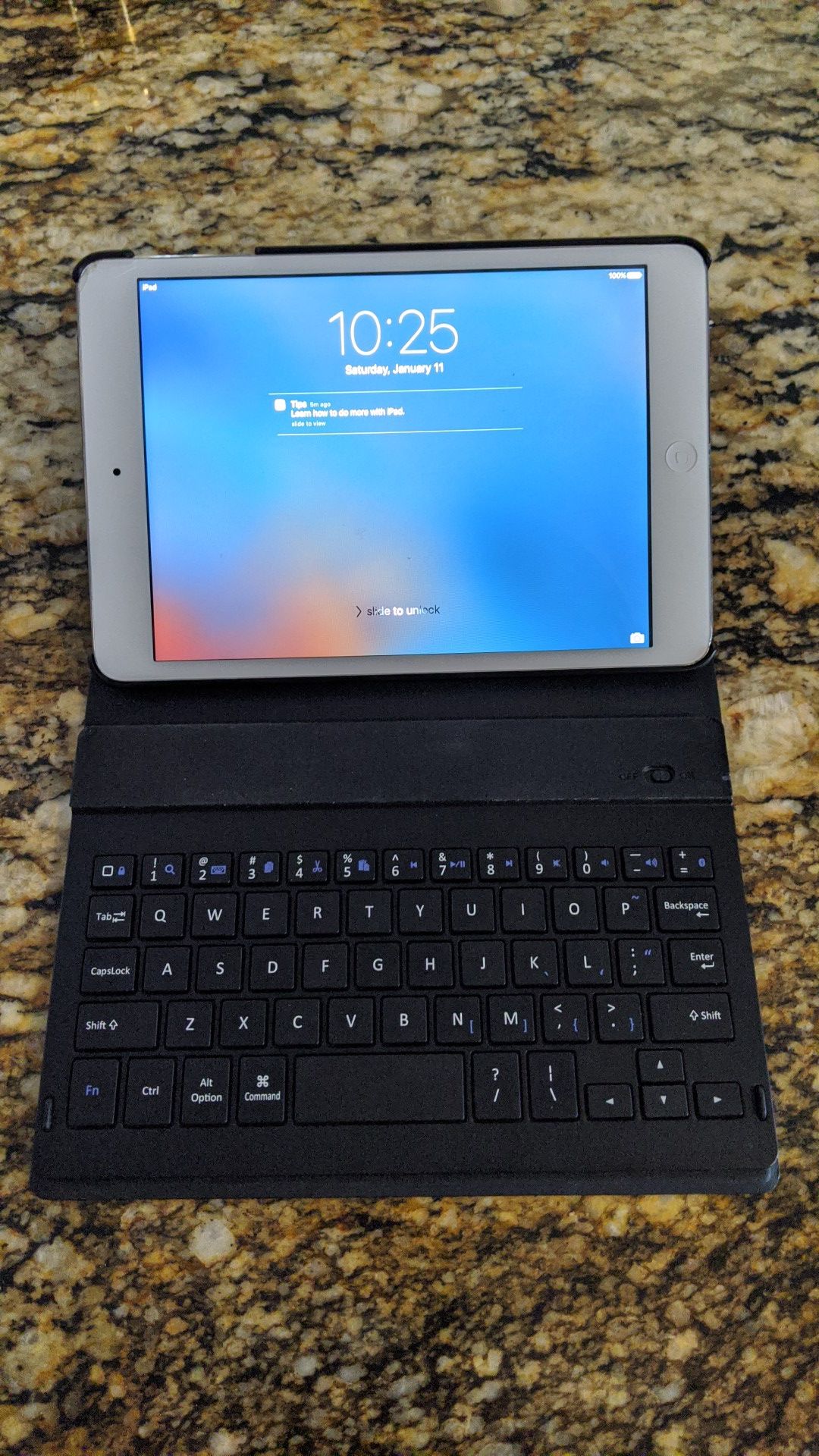 iPad mini with blue tooth key board