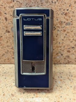 Lotus cigar lighter triple torch wood punch cutter and excellent working condition