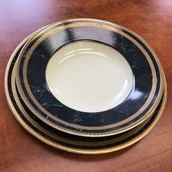 Vintage Oscar De La Renta Black Travertine Gold Soup Dinner Plate Set