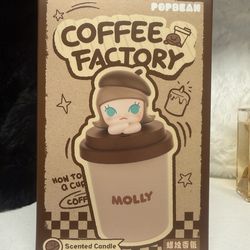 Pop mart Molly coffee factory scented candle