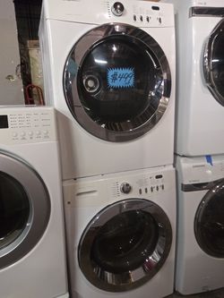 FRIGIDAIRE front load washer and dryer set working perfectly