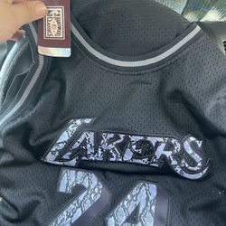 Mitchell &Ness Kobe Bryant Jersey