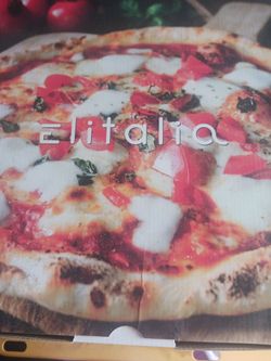 Pizza oven