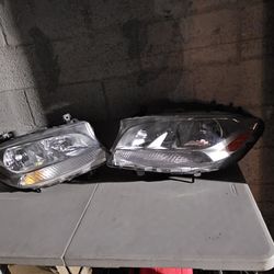 Mercedes Sprinter Headlights 