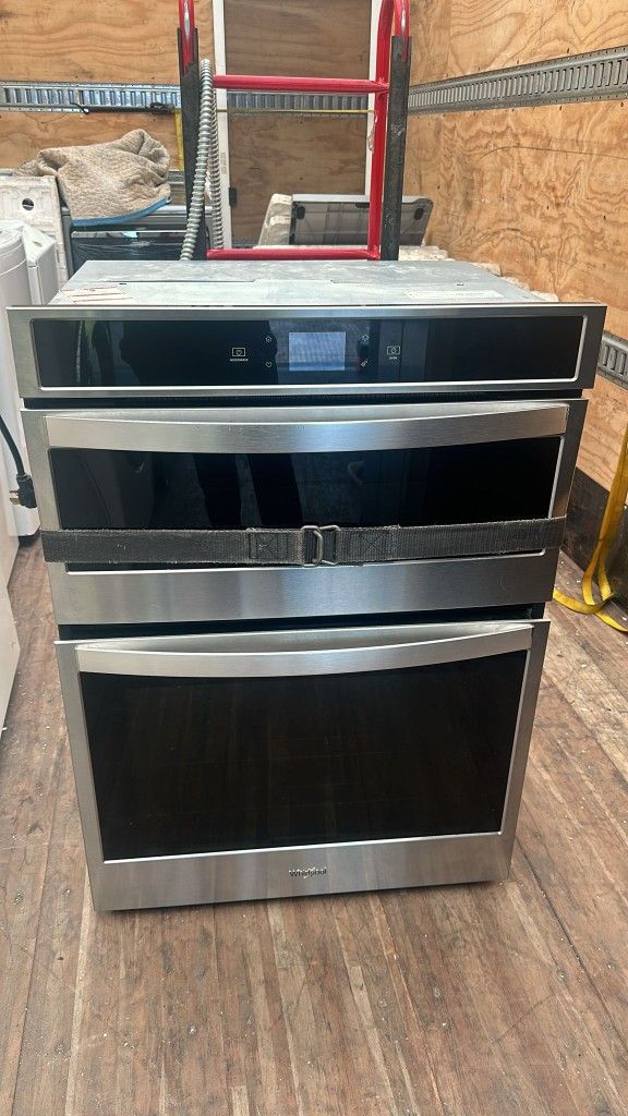 like new Whirlpool built-in stainless wall oven microwave combination with warranty