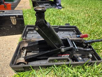 Carpet tools installation