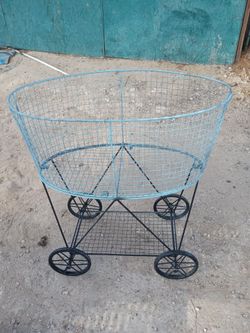 Cart ( metal ) with wheels