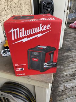 Milwaukee Jobsite Radio