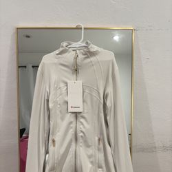 Define Lulu Jacket 