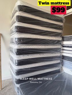 Twin size pillow top mattress