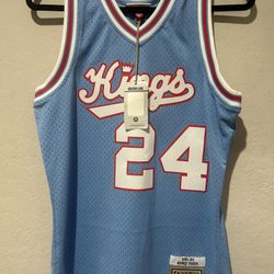 Authentic Size Small 99$ New