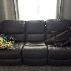 OM• $38 Initial • Brand New Leesworth Power Reclining Sofa And Loveseat Living Room Couch Set