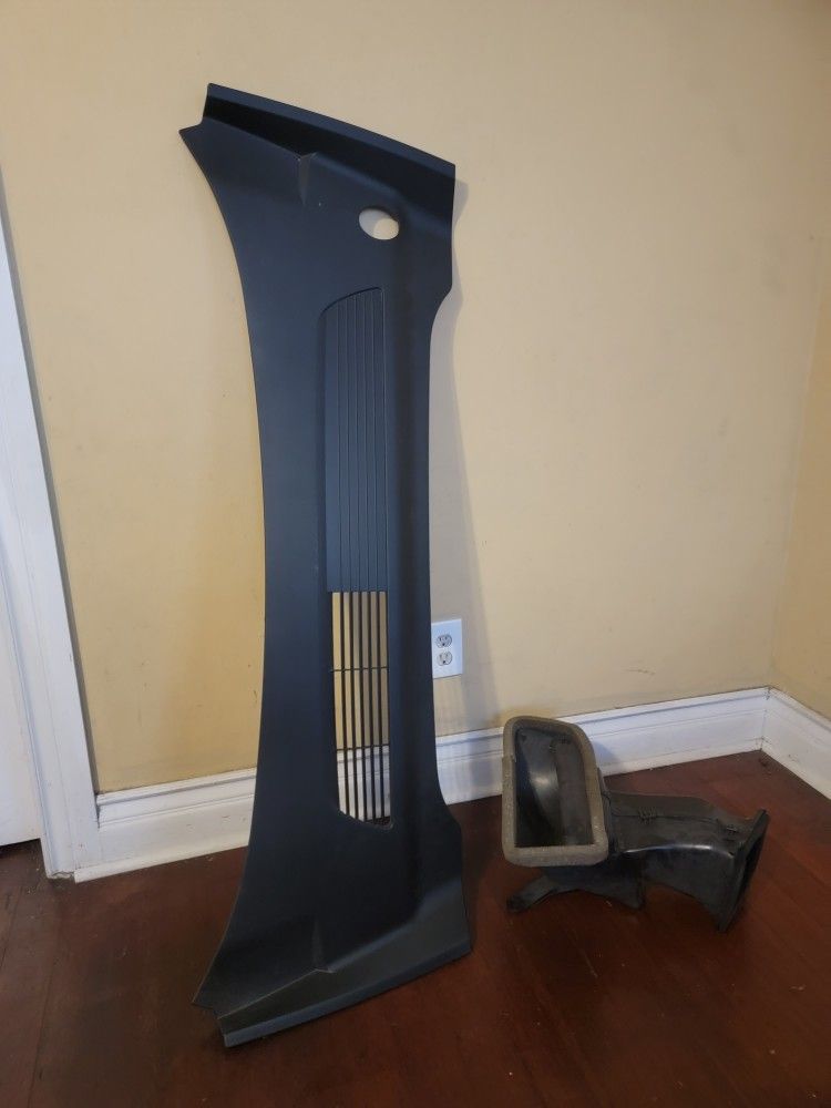 Tesla Model Y Air Intake & Rear Underhood Trim Apron Cover 