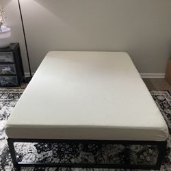 Full Size Mattress + Metal Frame Set 