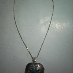 Silver Heart Pendant With Turquoise Stone On Chane Lent 20 1/2 Used
