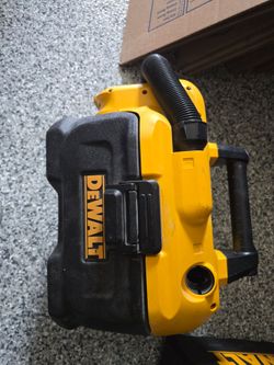 Dewalt cordless wet dry vac