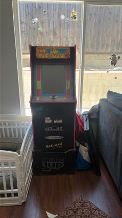 Pac-Man arcade