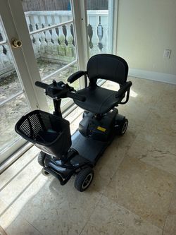 Vive Mobility Scooter