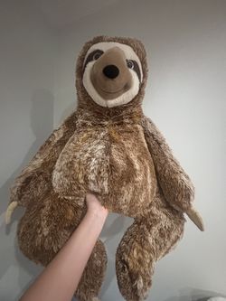 Sloth stuffed animal