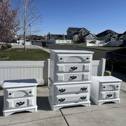 Set Of Dresser 3 Pc White Color 