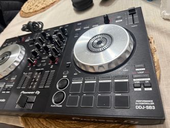 Pioneer Dj Controller DDJ-SB3 Read the description.