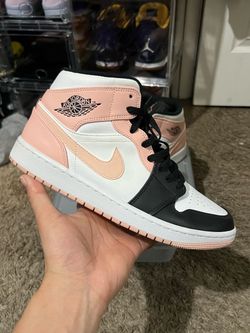 Sz 9.5 Jordan 1s Mid $40 FIRM NO TRADES