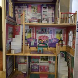 Kidkraft Dollhouse 5 Feet Tall - No Accessories