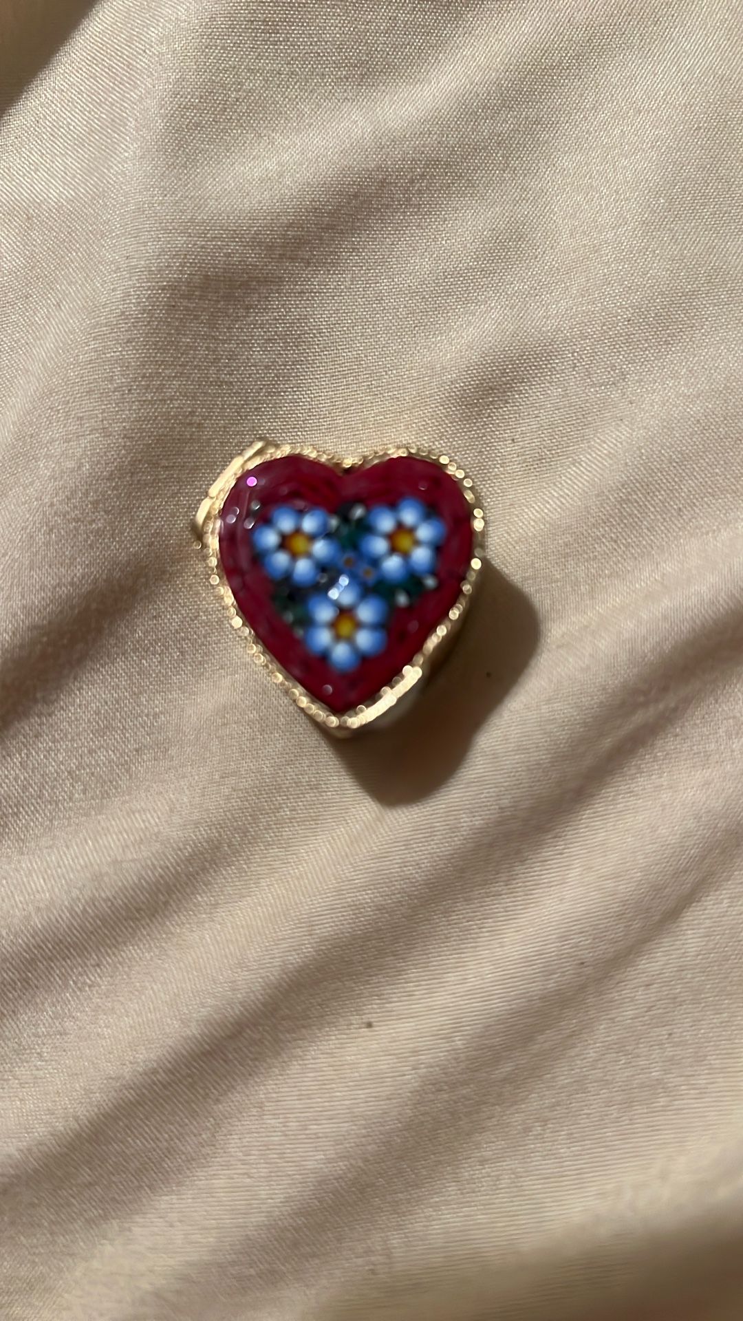 Vintage Trinkett/pill Box