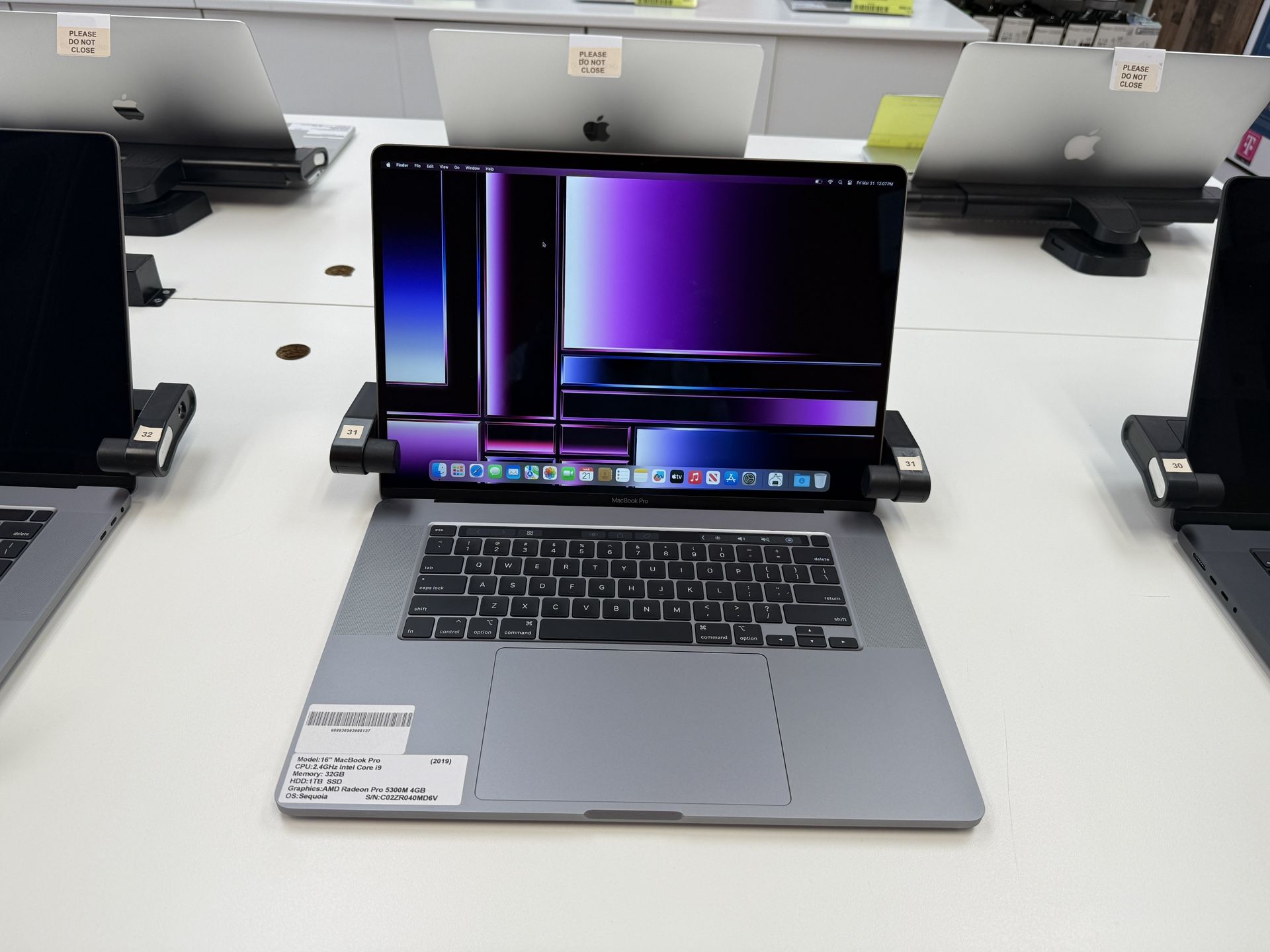 MacBook Pro 16 Inch **32GB RAM 1TB SSD