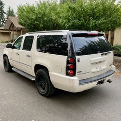 2011 GMC Yukon Denali