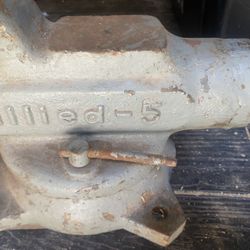 Vise Grip 