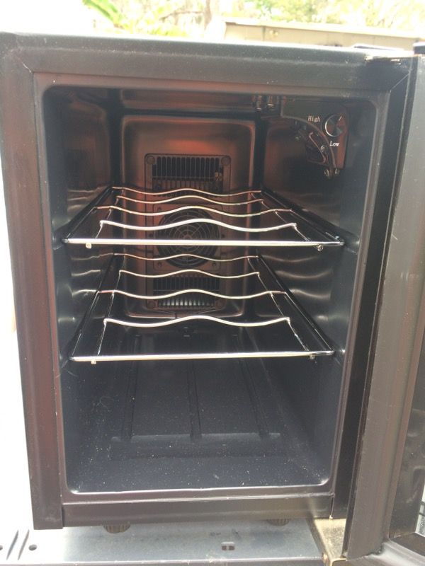 New Vissani countertop 6 bottle wine cooler