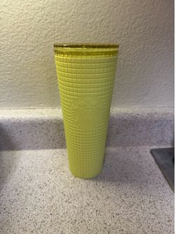 Starbucks cups