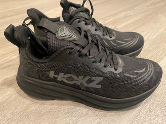 HOKZ Black Running Sneakers