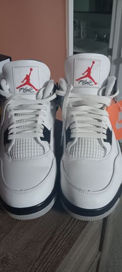 Cement white 4 Jordan's