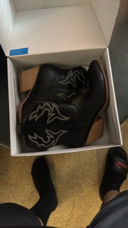 Size 7 Boots