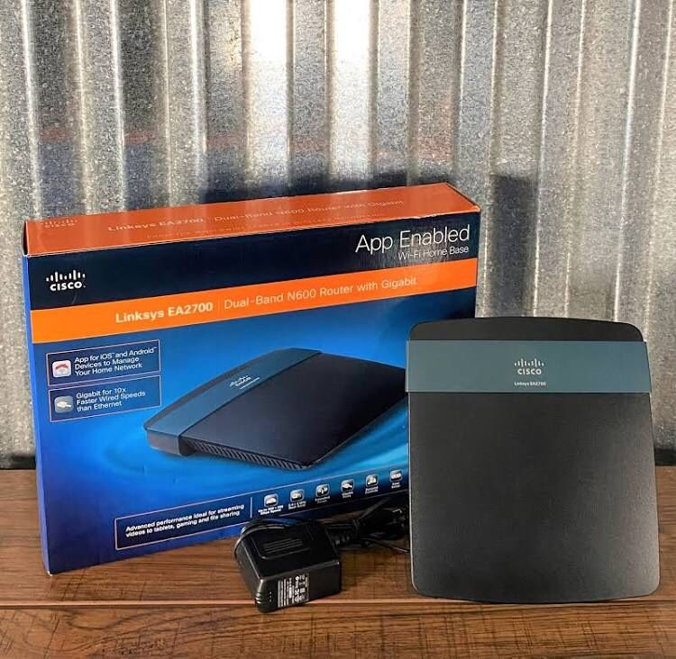 Linksys EA2700 Router