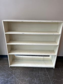 Vintage Bookcase, White