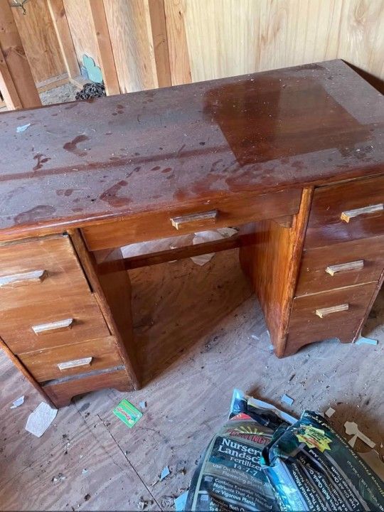 FREE Desk