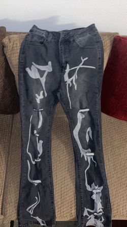 Graphic Print ripped Jeans