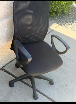 Desk chair