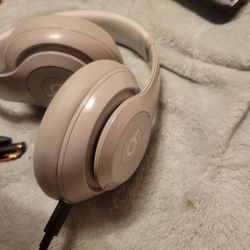 Beats Studio Pro Noise Cancelling Headphones 