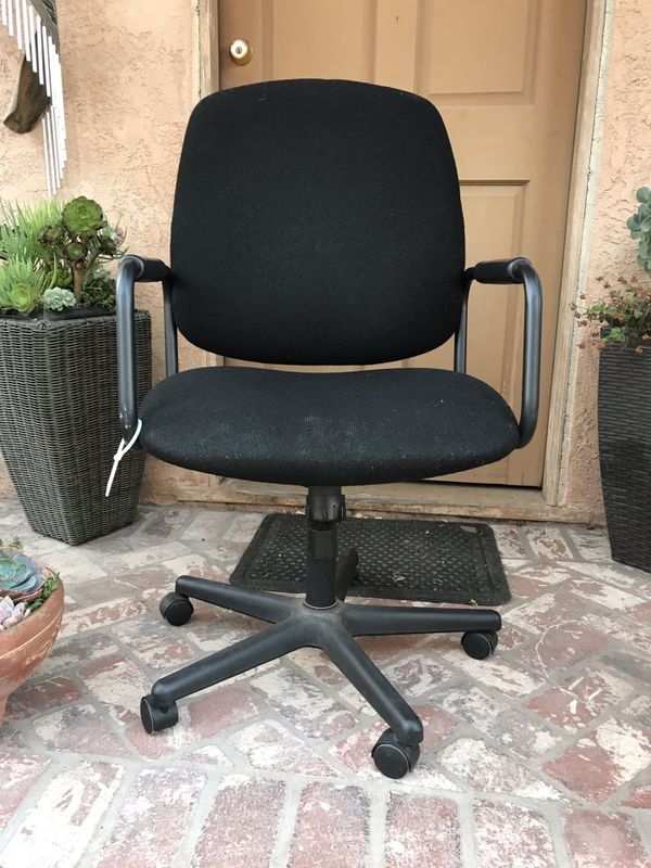 New And Used Office Chairs For In Long Beach Ca Offerup