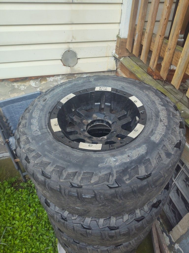8x180 Moto Metal Rims $500/Bestoffer Or Trade.