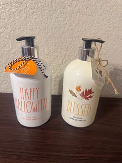 Rae Dunn Fall Hand Soap  🎃🍁✨🍂🫧