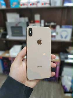 iPhone XS Max 6.5" (Unlocked) 256GB Good Silver