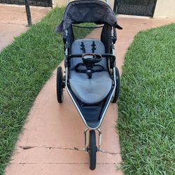 BABY TREND Falcon Jogger…Foldable…in Fair Condition…$55