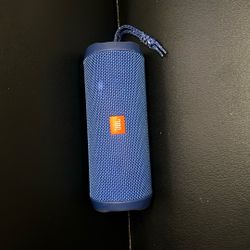 JBL Flip 4